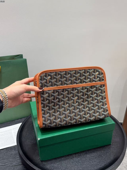 حقيبة كلاتش أساسية للرجال