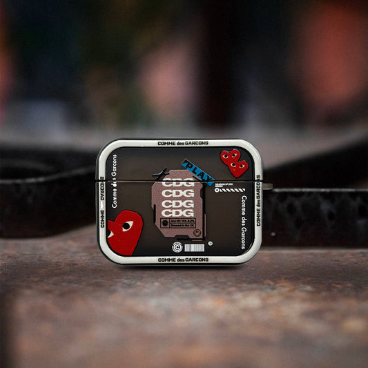 한정판 AirPods 케이스 | CDG 태그