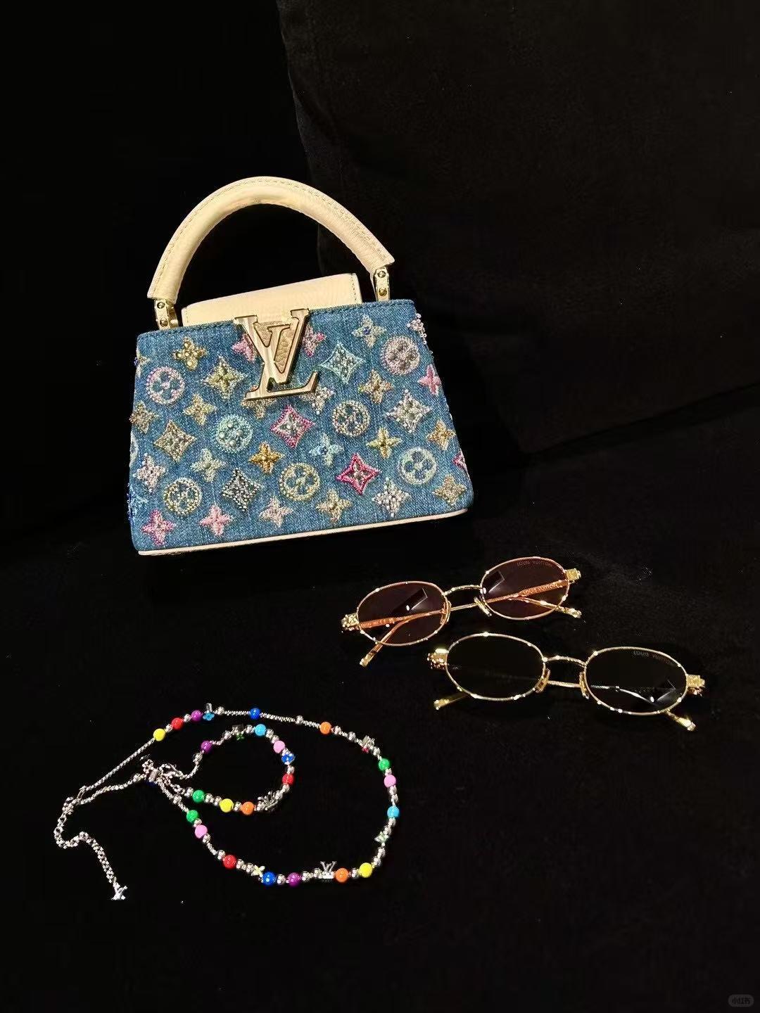 Luxus farmer díszítésű Capucines minitáska