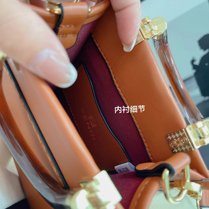 크로스바디 스트랩이 달린 클래식 토트백