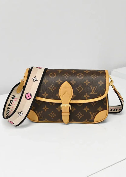 Vintage-inspirierte Box-Handtasche