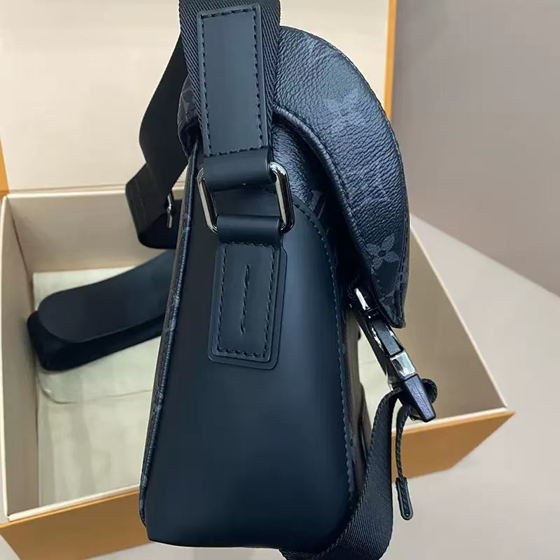 Módní a trendy taška LV Messenger