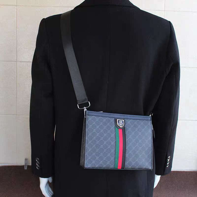 Spojka Urban Monogram 002