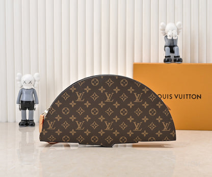 Elegante borsa a tracolla in pelle a forma di ventaglio