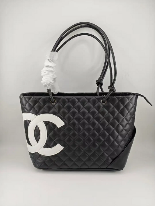 Borsa tote premium in stile pelle trapuntata con doppi manici