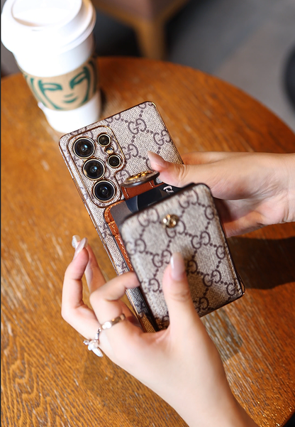 高級皮革三星手機殼，帶錢包和肩帶。