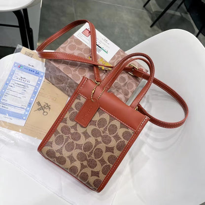 Elegáns bőr kézitáska: egy kis könnyed luxus