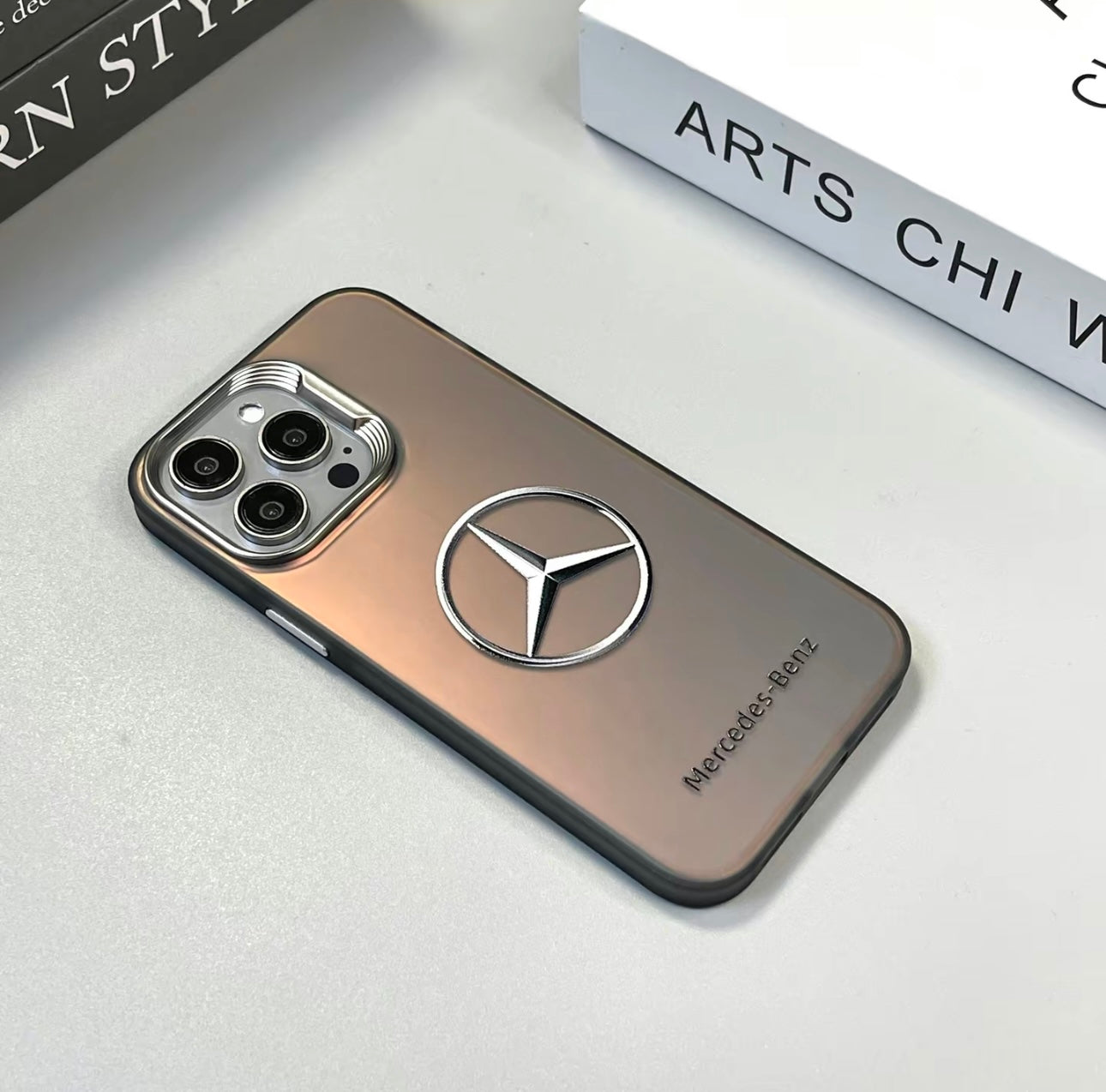 1947 年 iPhone 手機殼