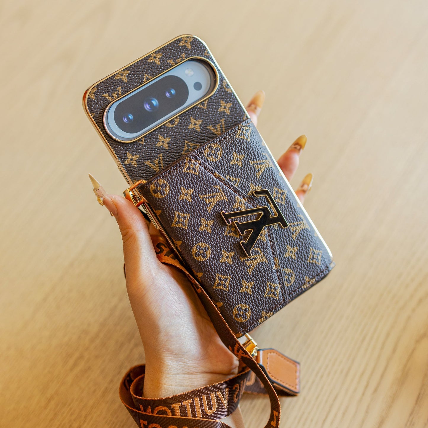 حافظة هاتف Google Pixel فاخرة - بتصميم أنيق