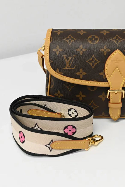 Vintage-inspirierte Box-Handtasche