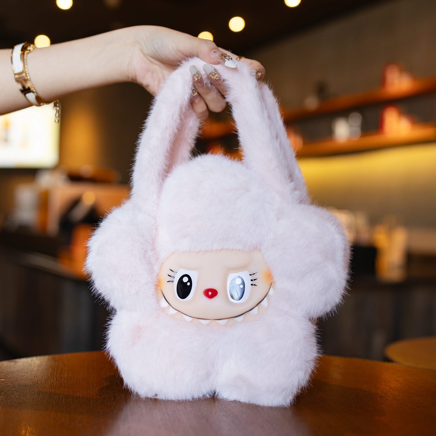 Neuvěřitelně trendy a roztomilá taška