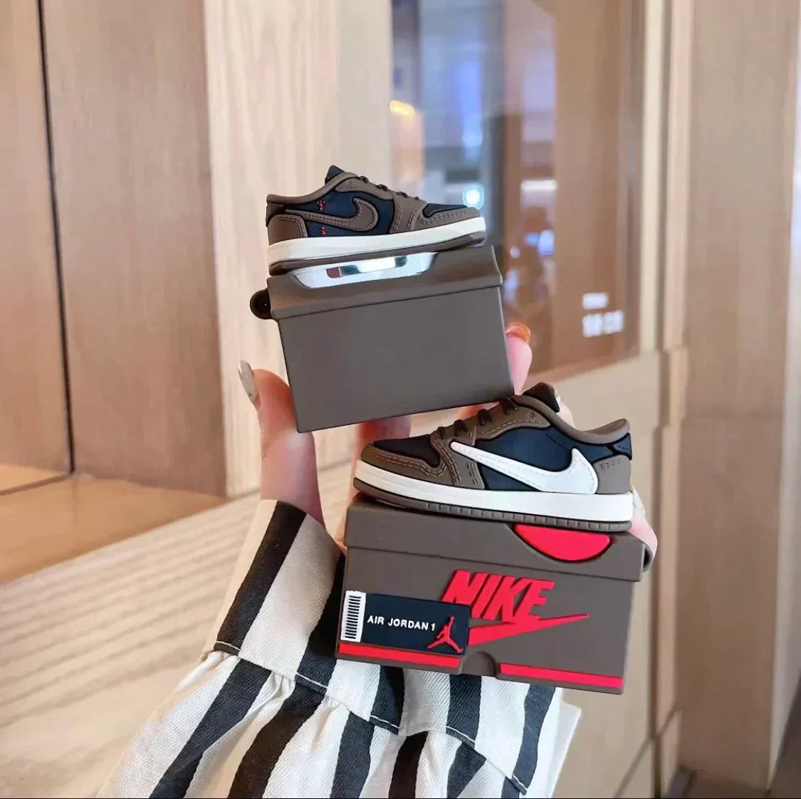 Nike\j AirPods 케이스