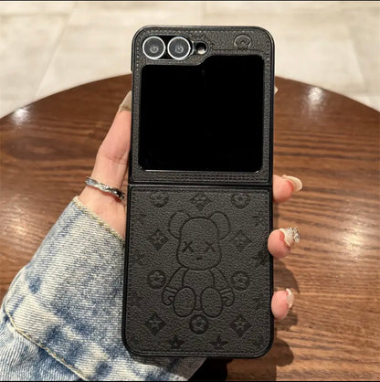 《三星Z Flip系列皮革折疊防摔手機殼，帶指環扣設計》